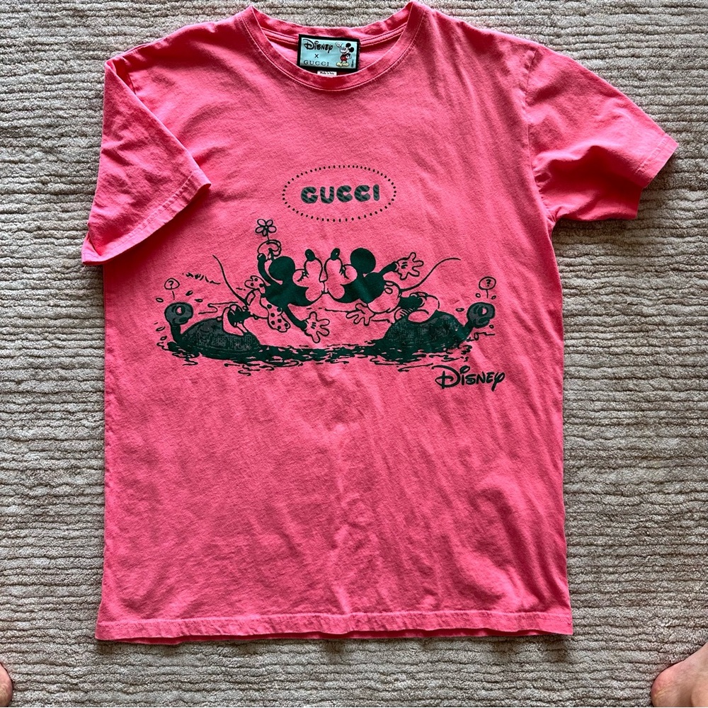 Gucci Pink T-shirt with Disney Mickey Mouse print